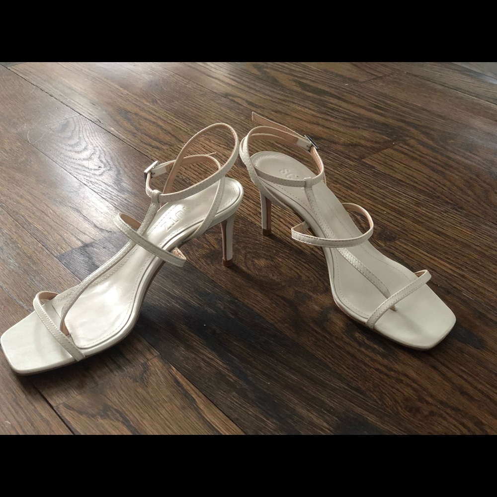 Never been used Schutz heels!
